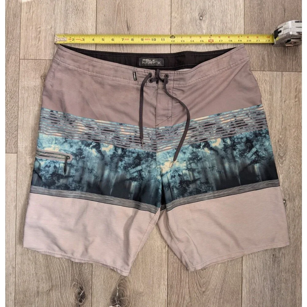 O'Neill Hyperfreak Board Shorts Size 38 Tan Green Colorful